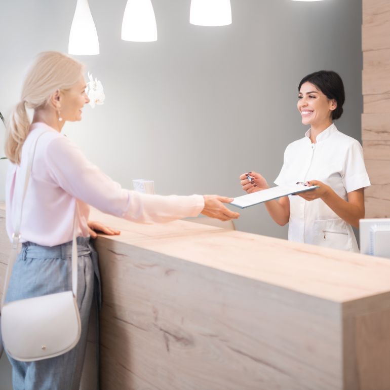 Recepciós munkatárs